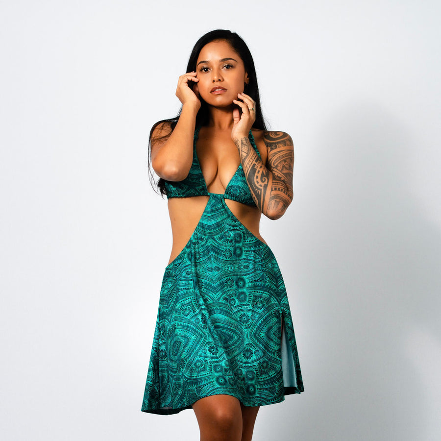 Ensemble maillot/robe 3 pièces, haut ajustable, bas au choix et jupe courte (99€)