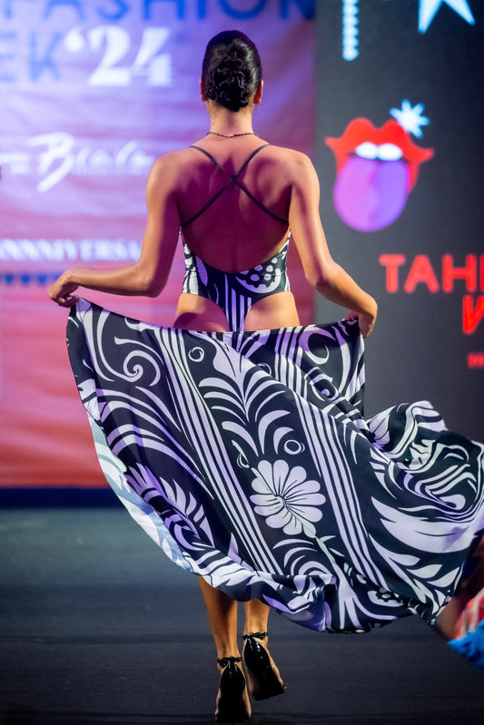 Ensemble robe (maillot / jupe longue) de la collection "Ahumanea"  129.89 €